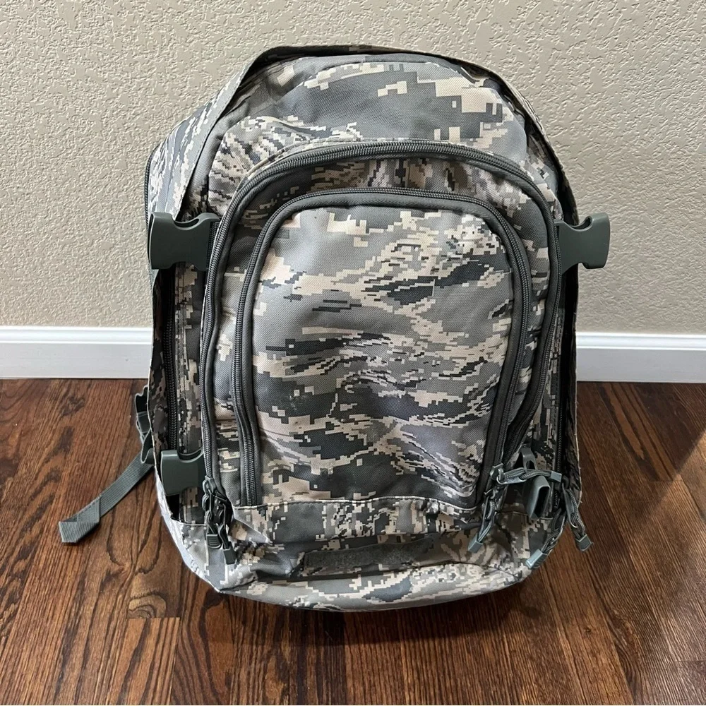 Code Alpha 3 Day Tactical Expandable Camouflage Military Type Backpack, Preowned